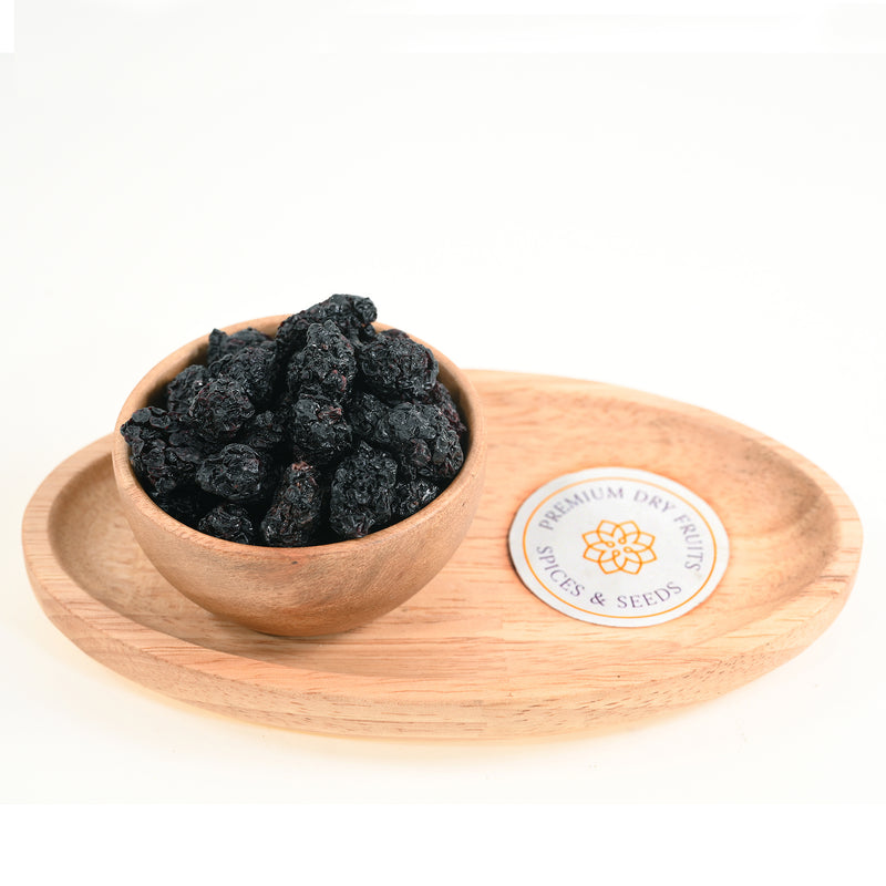 Blackberries Dried soft, round fruit of various colours mainly blue, red, or purple. They are sweet or sour in taste.