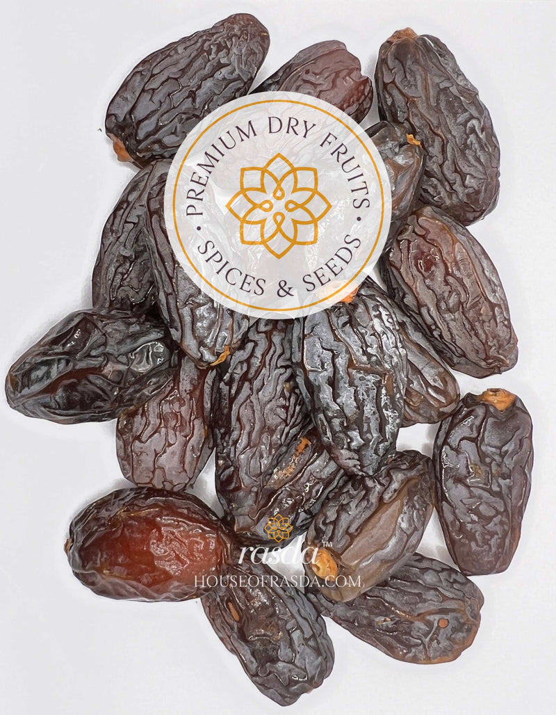  Medjoul dates Premium are harvested at the peak of ripeness, naturally sun-cured and quick-chilled to lock in moist freshness