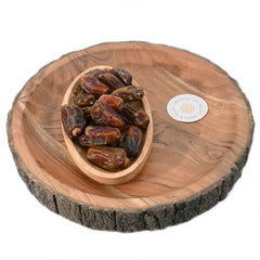 Buy Premium Mashrooq Dates online free deliver across India Finest Quality Assured.