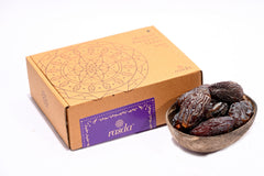 These organic medjool dates are of high quality and can be used for a variety of culinary purposes.
