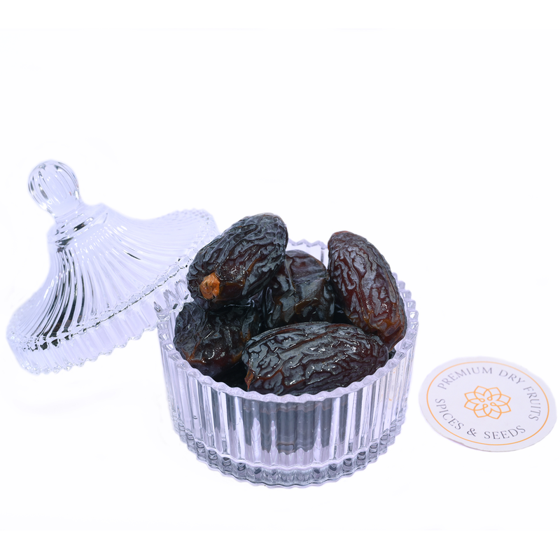 Enjoy the sweet and rich flavor of our organic Medjoul dates by ordering from House of Rasda