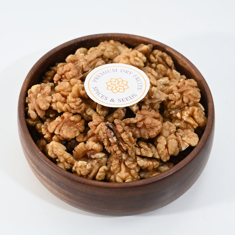 We offer quality akhrot dry fruit & kashmiri walnut at the best price with fast & free delivery all over India